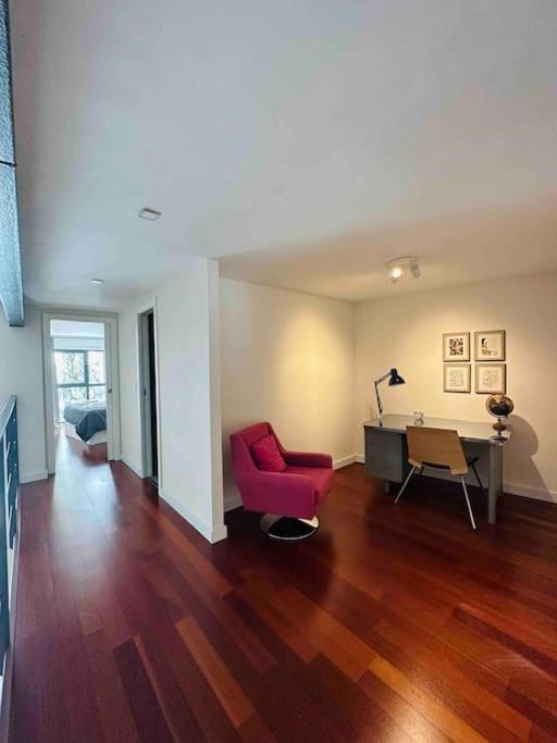 Apartamento Guadalquivir Seville Ngoại thất bức ảnh