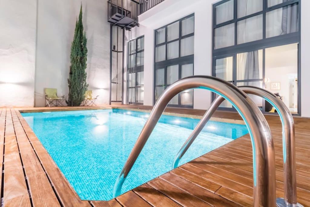 Apartamento Guadalquivir Seville Ngoại thất bức ảnh