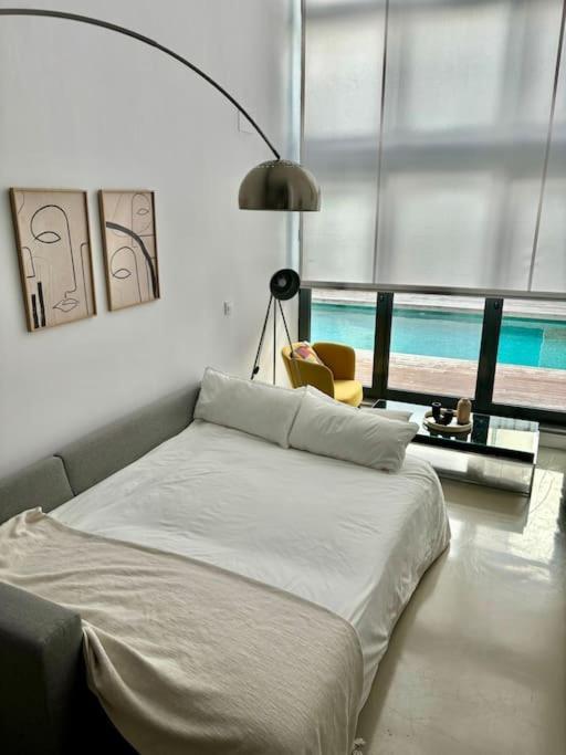 Apartamento Guadalquivir Seville Ngoại thất bức ảnh